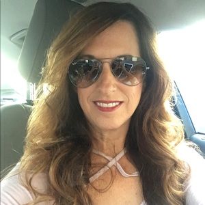 Meet your Posher, Marla